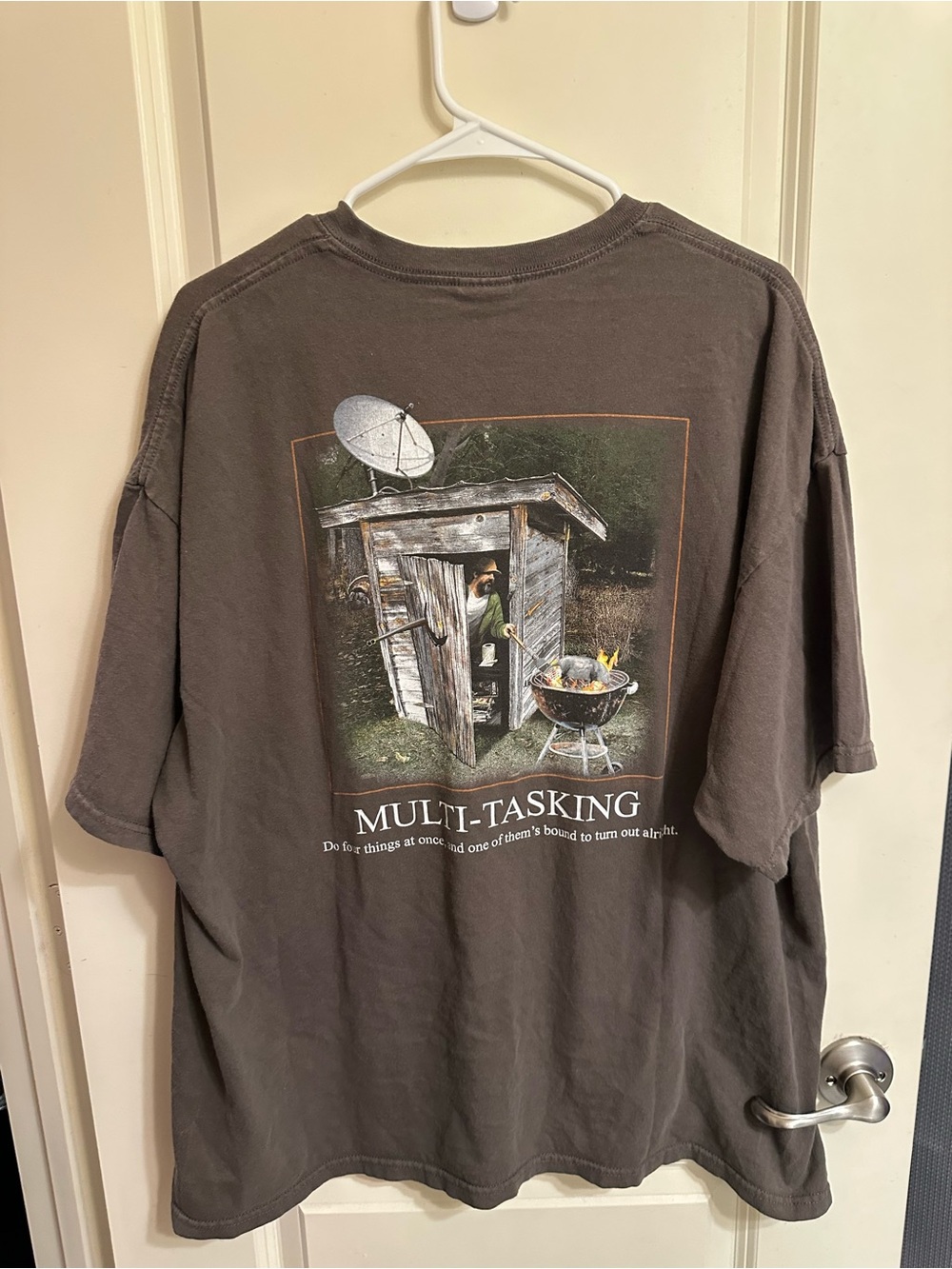 Gildan Brown Short Sleeve Tee with Small Red Accent